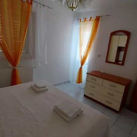 Galiot * Kaštela