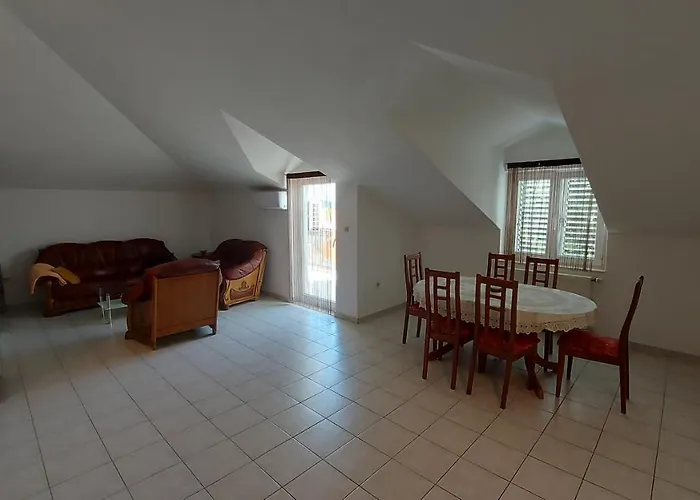 Galiot Apartment *