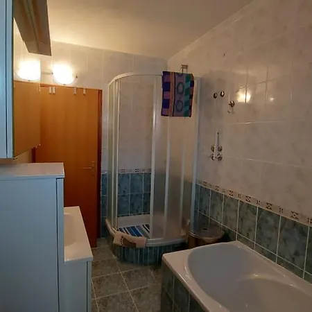 Galiot * Kaštela